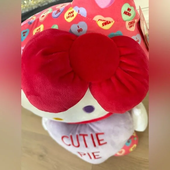 Hello Kitty Valentine Plush❤️ Huge! - Picture 4 of 5